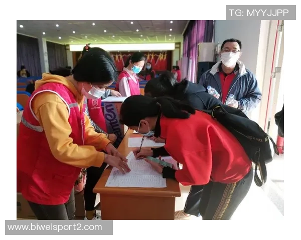 穆勒分享冰球比赛观赛照片感谢好友邀请丰富业余生活