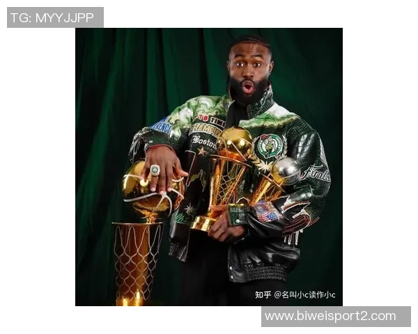 安东尼称赞杰伦布朗具备单独带队能力认为他攻防兼备应在MVP讨论中占有一席之地